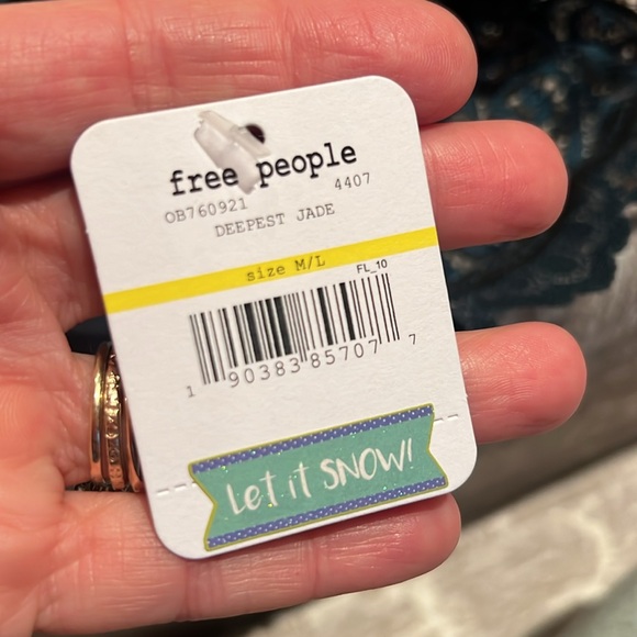 free people ~ intimately ~ scalloped lace bando bra ~ deepest jade color ~ m/l - Picture 9 of 10